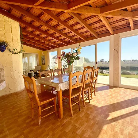 Villa Las Rocas Con Piscina Privada De Piedra, Vista Mar, Jardines, Asadero Y Wifi